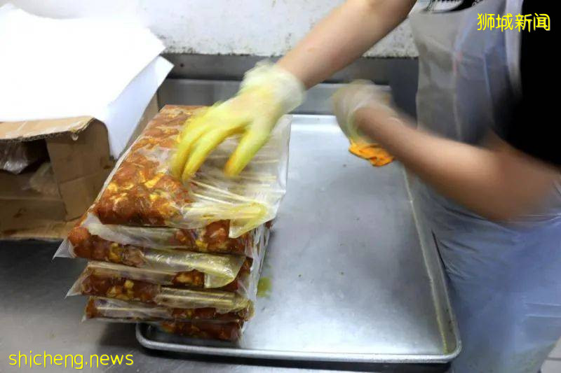 新加坡東部德福工業區走入曆史 在老字號食品廠家消失前 細細品味它們的故事