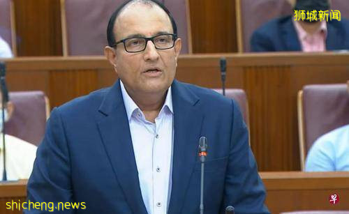 獅城積極主導媒體演進過程 · 成立報業控股保存母語報章