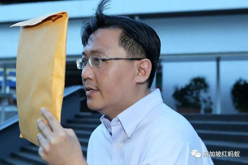 受不了马国从上到下都在贪“咖啡钱” 马国议员:学学新加坡好吗