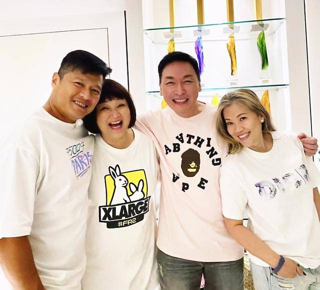 新加坡一哥一姐同框!56歲李南星仍帥氣,55歲陳莉萍發福難辨