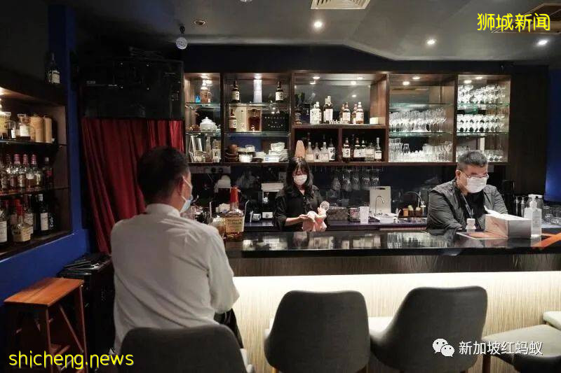 “快撑不下去了!” 餐饮业者联署致函新加坡政府:请延长售酒时间允许播音乐