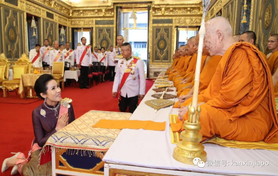 今增 7 | “泰国甄嬛”出狱首次回宫,曼谷骚乱持续,多处出现香港独立、台湾绿营旗帜