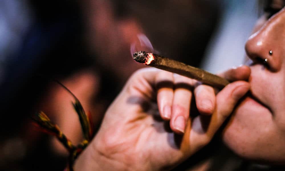 是包容还是纵容？年轻人道德观念调查反映的隐忧