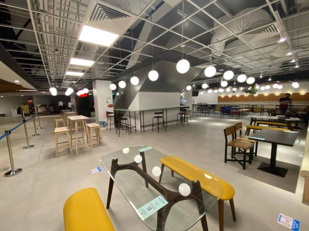 網紅店打卡!新加坡CBD出現高級無人食閣,餐點竟從這裏送出