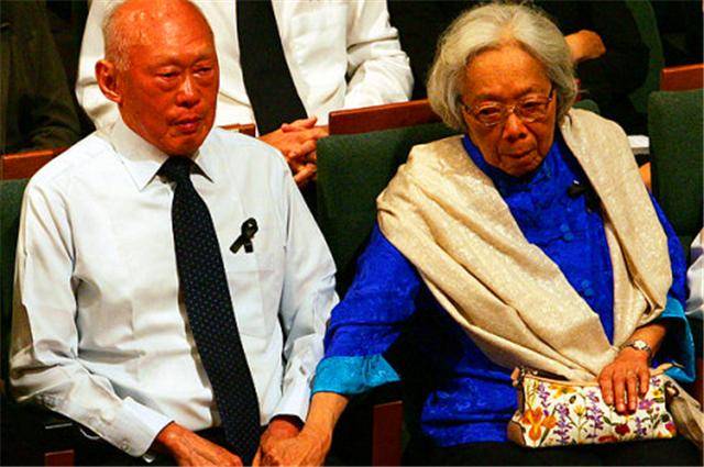新加坡國父李光耀，功過留與後人說