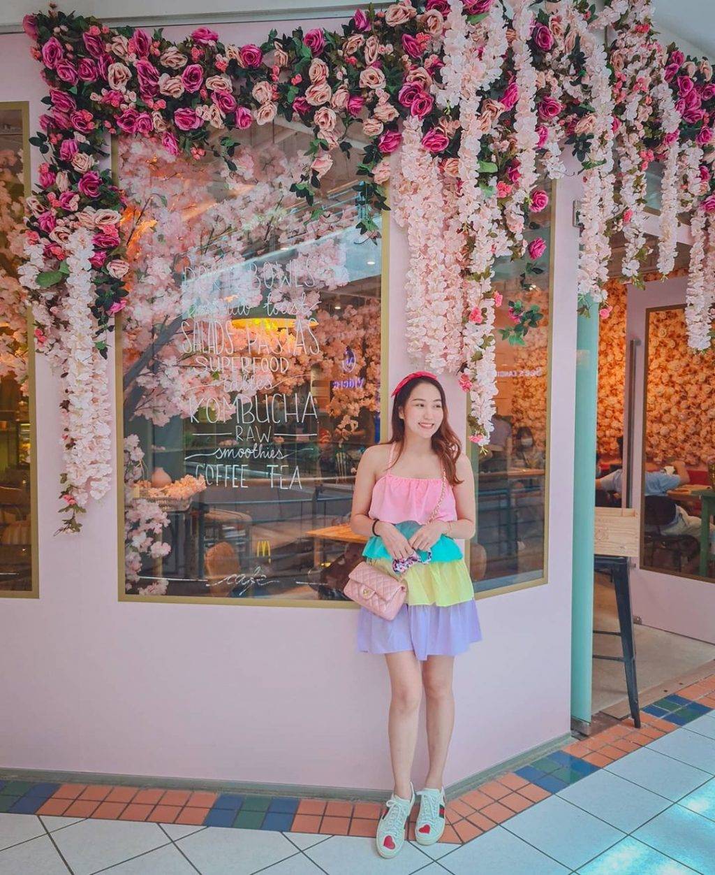 就是要PINK✨新加坡粉紅Cafe特輯💕粉嫩甜美氛圍感，藏不住的少女心大爆發👑