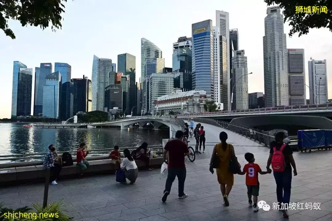 撤离香港的外籍银行家：要迁往新加坡没那么简单