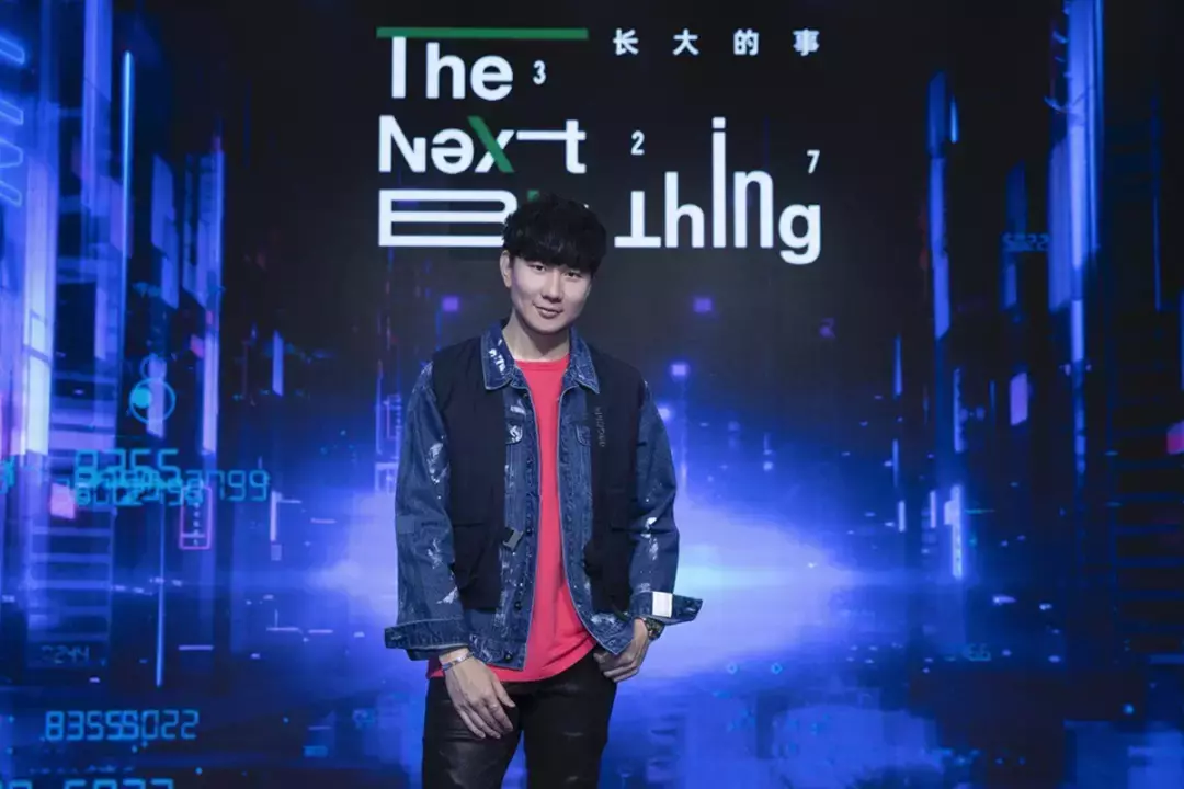 實拍:林俊傑2000人演唱會座無虛席、不設安全距離!王乙康到場