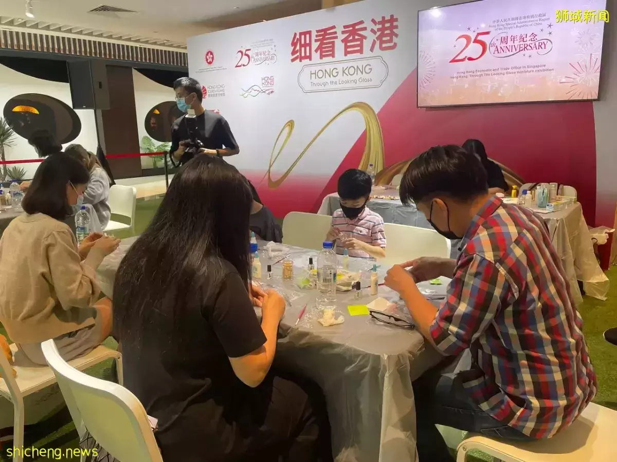 疫情之下通過展覽“細看香港” 本地港迷：仿佛回到香港