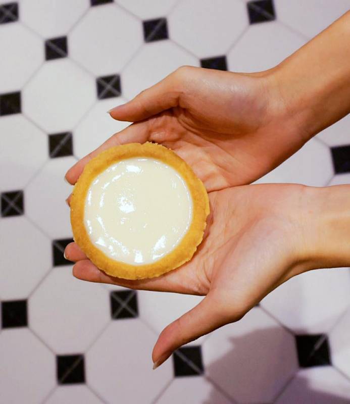 好吃到簡直毫無抵抗力！搜羅新加坡最贊的10家蛋撻 · 香酥濃郁 ，柔膩綿密！錯過任何一家都讓你覺得人生不完美