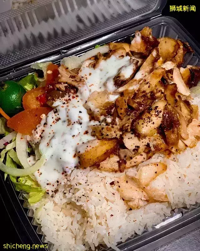 隱藏式美味🔎Peace Centre巷子裏的Kebab Roll!多種食物搭配,可以自選沙拉、米飯、薯條或卷餅