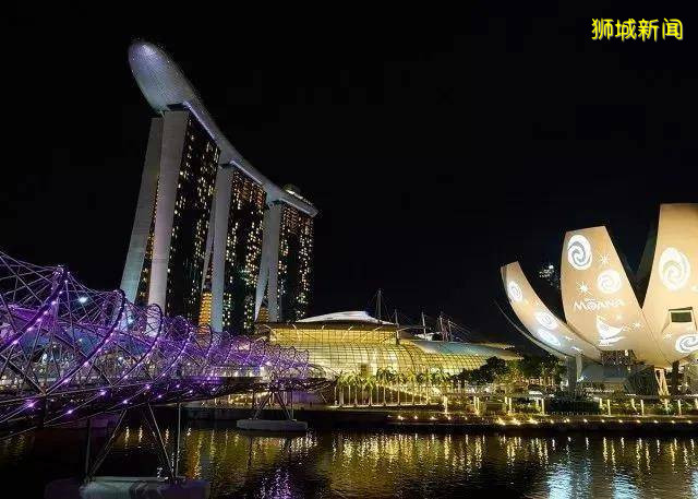 “被迫獨立”的重要港口到“亞洲四小龍”，新加坡走了55年