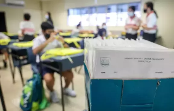 弱势学生就学保障!新加坡计划扩大社区试点项目,增派教师数量