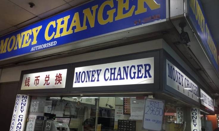 新币对人民币汇率大跌至一年最低!新加坡最新人均月收入出炉