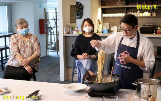 新加坡企業家爭當網紅!線上直播助力經濟複蘇!