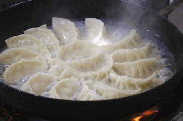 冬至將至,在獅城的你,是吃餃子呢?還是吃餃子呢?還是吃餃子呢