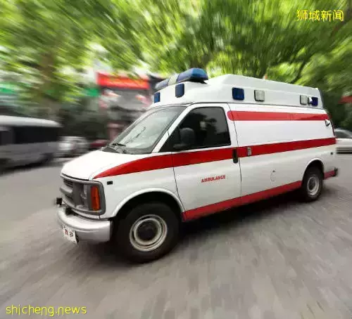 “我39岁时,在新加坡怀二胎中风,差点丢命……”