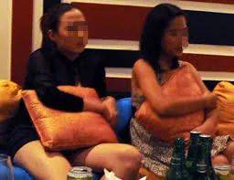 部长亲自揭秘,KTV陪酒女玷污这种关系,非法来到新加坡