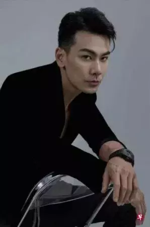 戴向宇冬天上海拍戏 每天与寒冷战斗