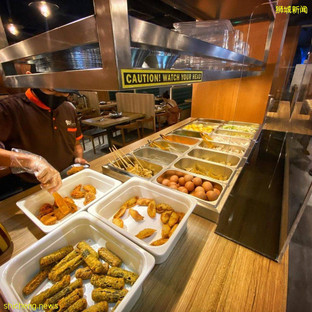 “90 Minutes”$14.90++暢吃韓式年糕火鍋🥘30多種食材、七種醬料湯底,自助餐走起