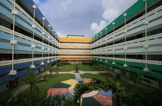 女孩子出國留學不安全！太危險！怎麽辦