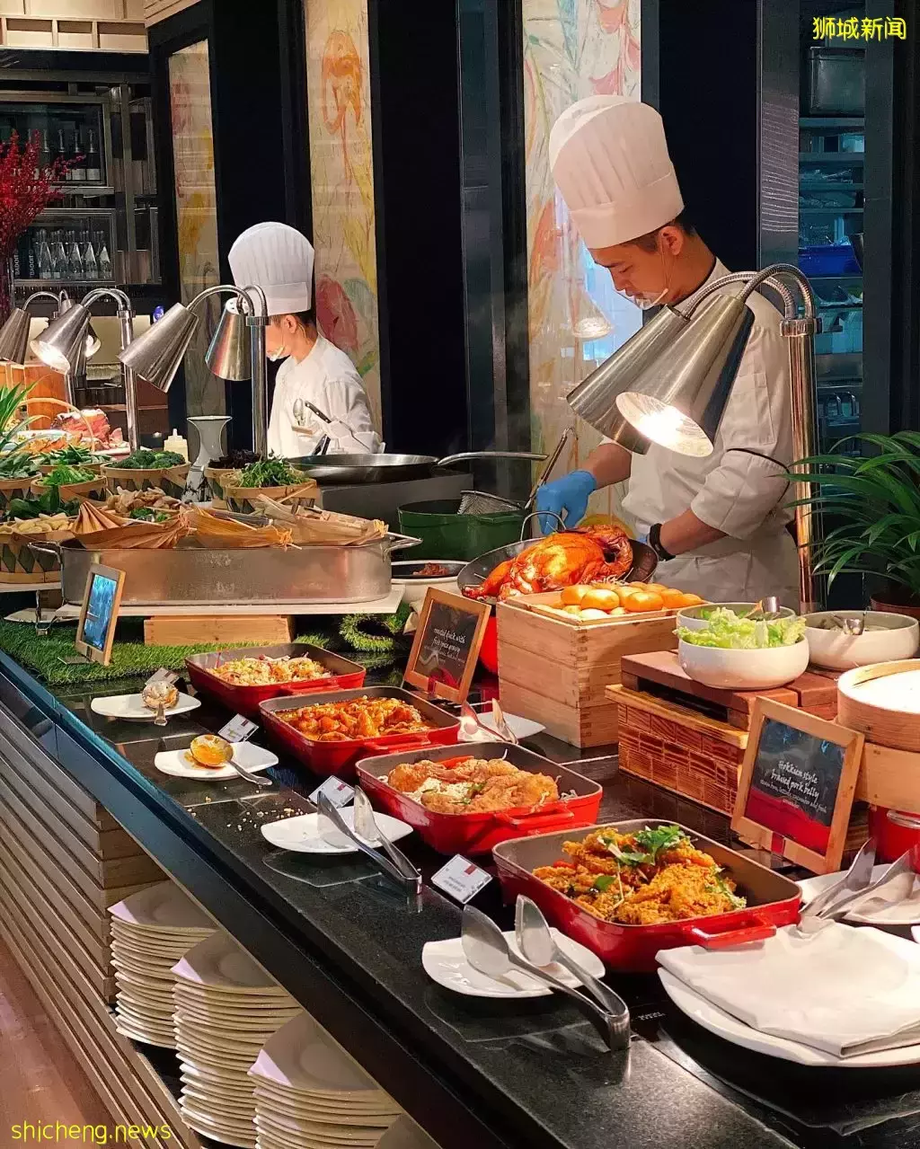 酒店自助餐买一送一🥳 每人S$31就能畅享国际美食!刺身、生蚝、烤龙虾无限任吃💥