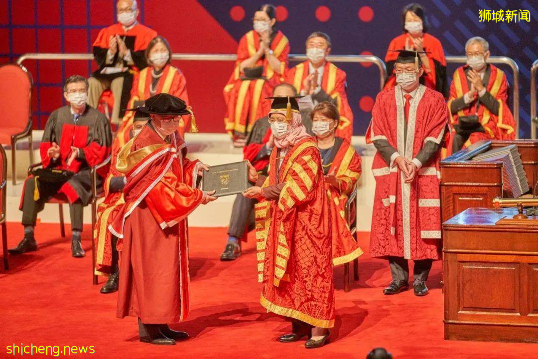 南洋理工大學舉行2021屆線下畢業典禮，新加坡總統出席