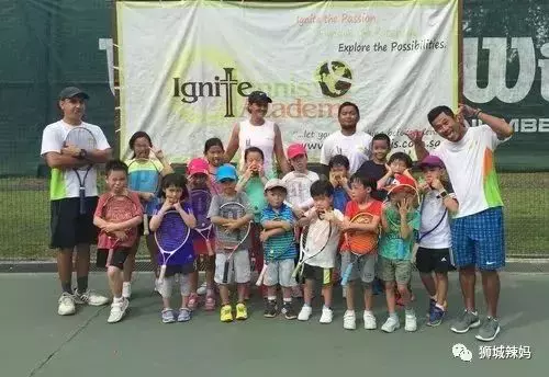 2歲到成人都能學！新加坡16間網球學校+3位專業教練，我幫你找好了