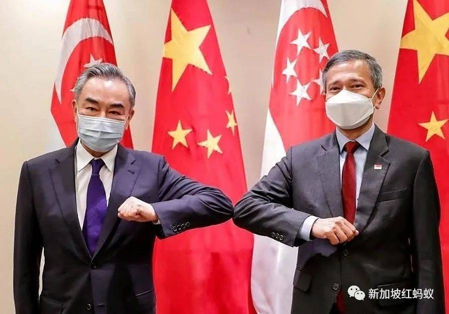 新中外长在武夷山会晤，母亲祖籍福建的维文不忘推荐大红袍