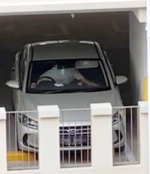 “今天,我又在組屋樓梯間,發現保險套和紙巾了...”