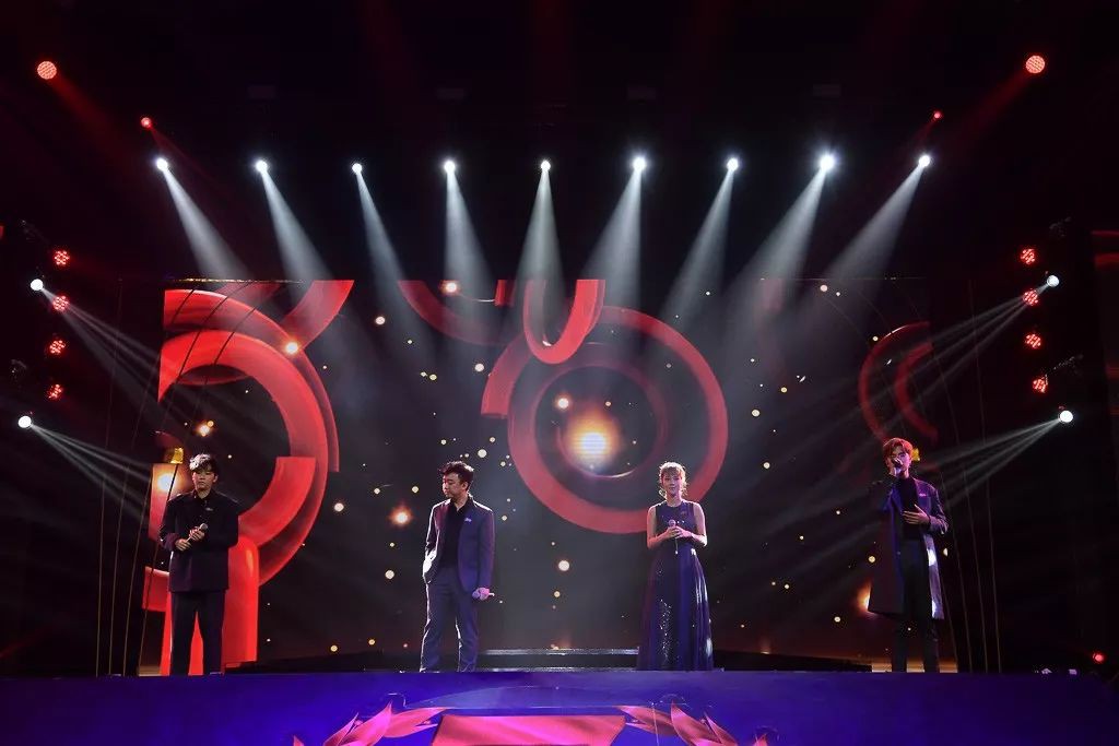 2019泰国头条新闻年度风云人物颁奖礼完美落幕!