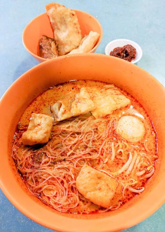 新加坡客家酿豆腐大搜罗!多样化食材、手工自制馅料🔥 6件酿料只要S$3