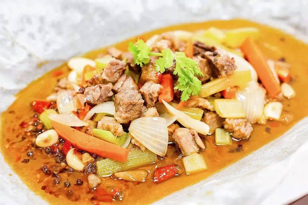 重拳出擊！獅城烤魚屆的扛把子選手們全集合