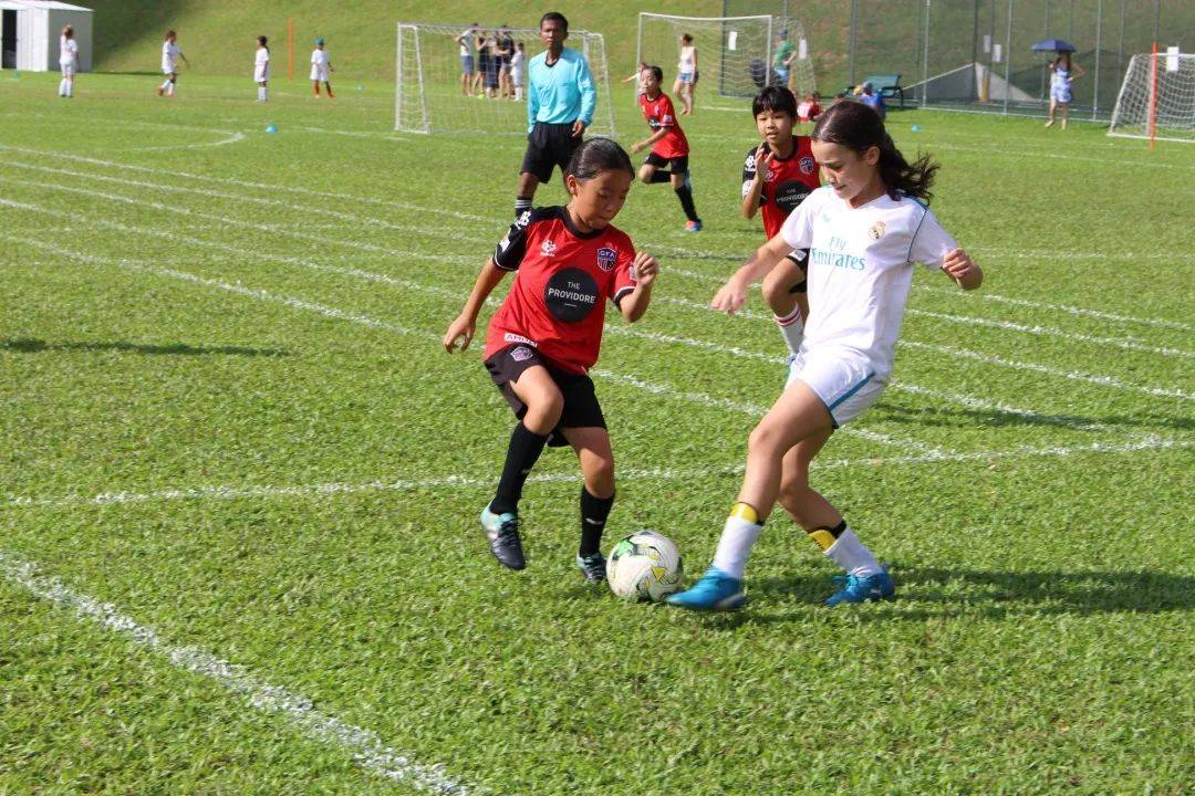 4歲就可以開始學足球~新加坡18家足球俱樂部，有離你最近的嗎