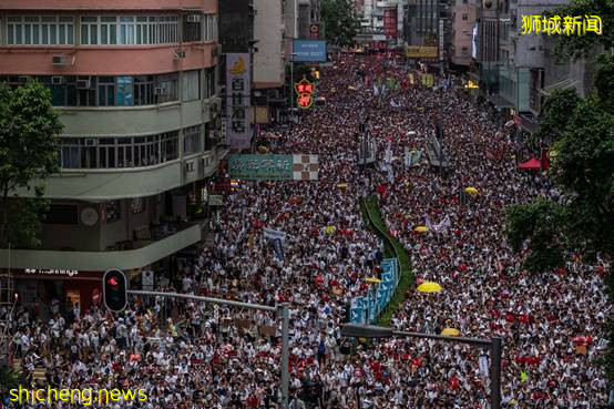 新加坡,吸金之島