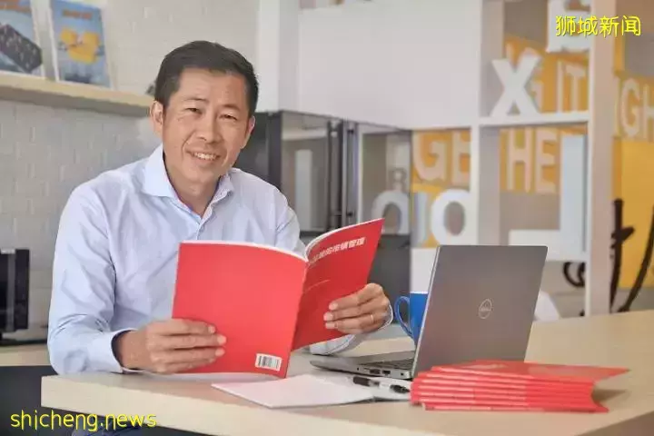 職場工作逾30年　堅持不斷學習