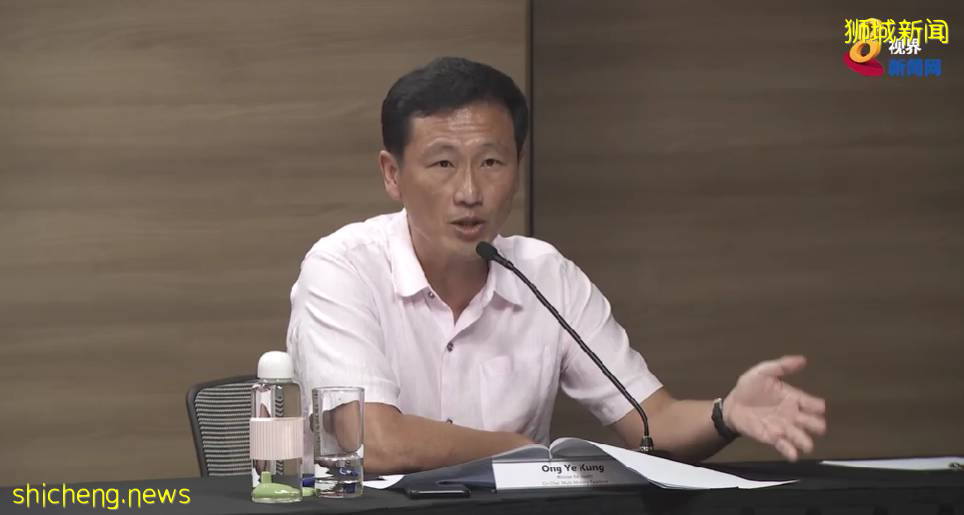 1782例，新加坡開放5人堂食餐廳爆滿大排長龍！網憂疫情反彈