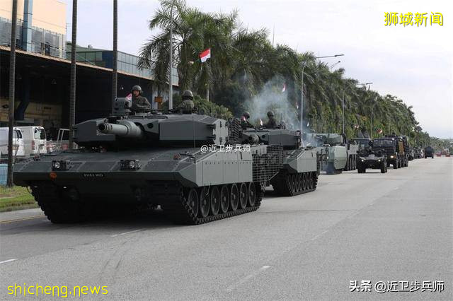 弹丸之地也有坦克和军史：疫情中的新加坡阅兵表演 