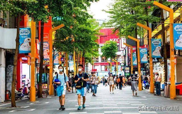 爲什麽全球富豪都選擇新加坡作爲理財中心,花園城市有何種吸引力