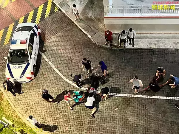 恐怖前任 挥美工刀 女子遭割喉变血人