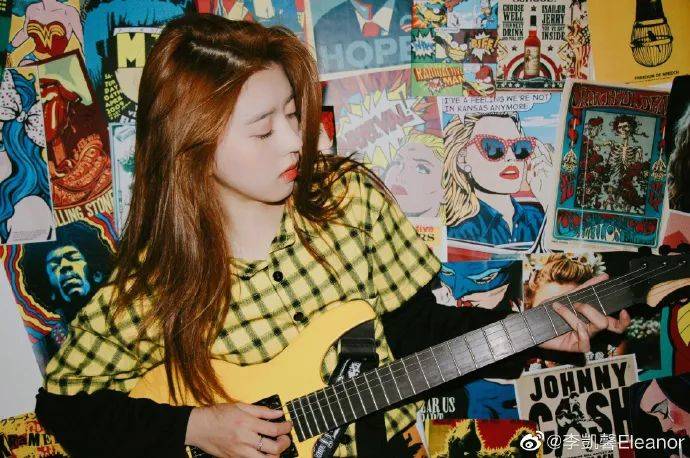 第一个入选今年亚太区最美面孔的新加坡女孩，在中国这么红