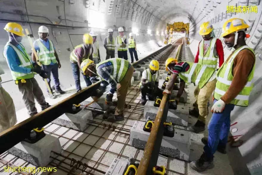 “下等人、滾回自己國家！” 新加坡男子辱罵外國客工，被告上法庭