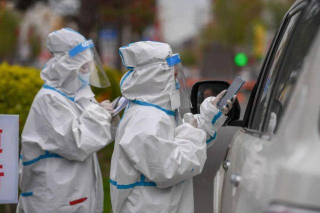 如何应对中国崛起?新加坡总理给美国上了一课,王毅早已把话挑明