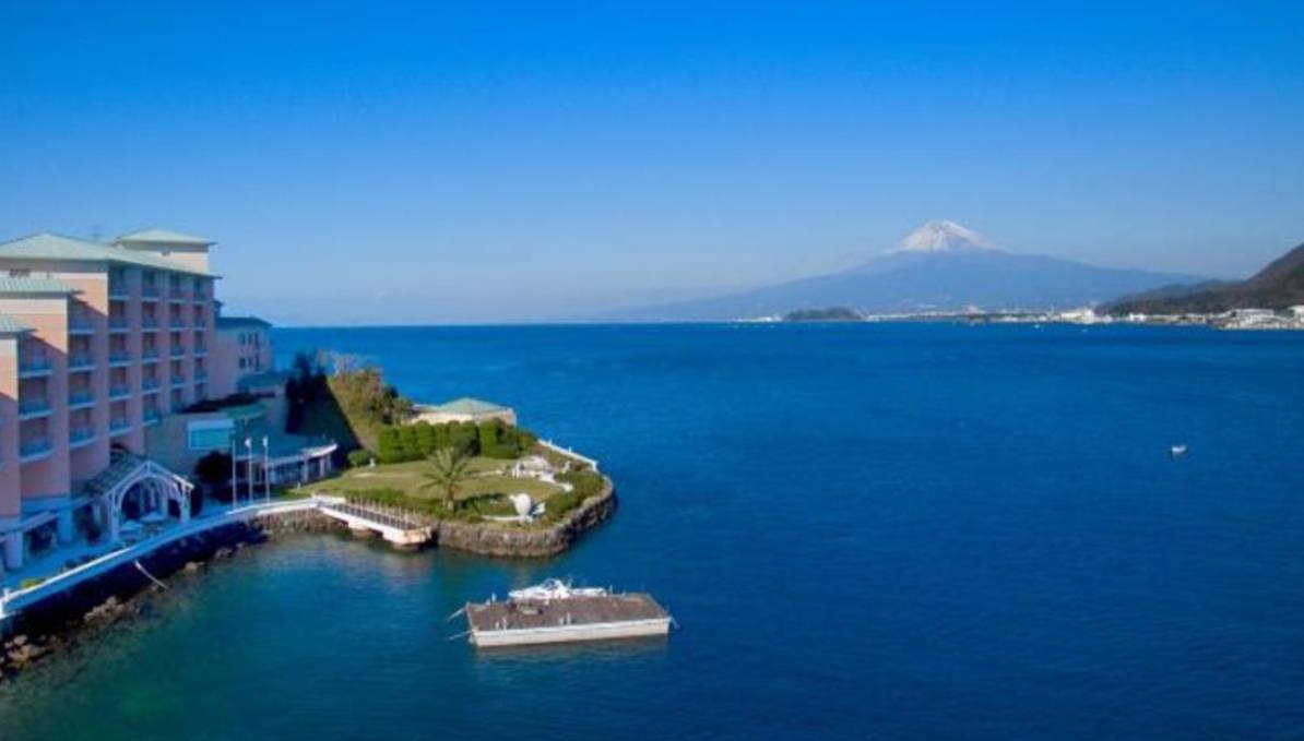 新加坡舵手在疫情期间协助两人前往巴淡岛，被判入狱7个月