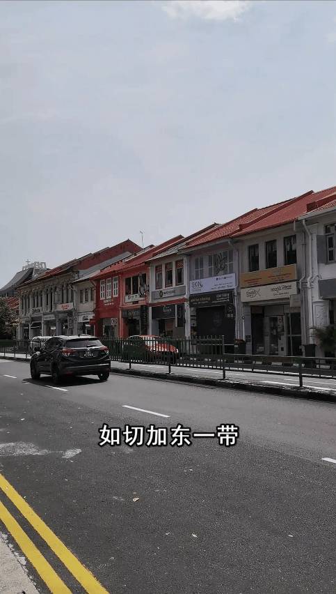 人气爆棚！新加坡老字号虾面：$6新币起一碗，虾汤浓郁，口口有虾黄