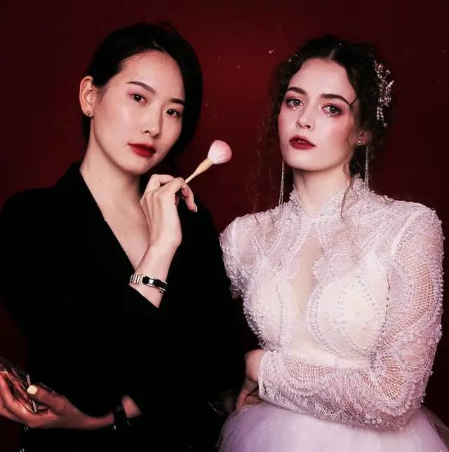 2021年趁著疫情充实自己,跟新加坡明星御用化妆师们学专业化妆