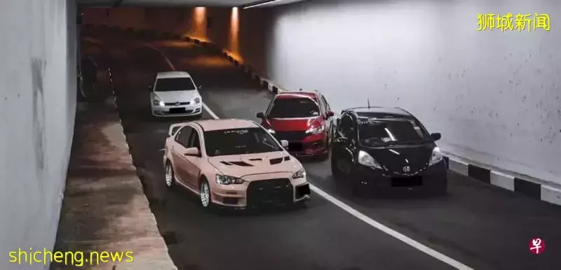 狮城吹歪风 隧道内停车拍“艺术照”