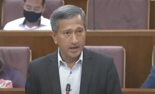 今增31 | 新加坡国会直播谈了什么吸引8万人围观，追踪器新用途惹争议