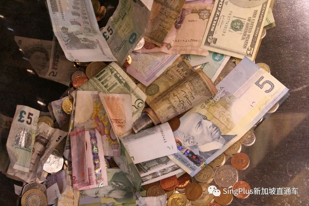 涉嫌协助洗黑钱 新加坡女子被控