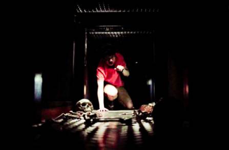 坡島夜生活出行指南！90s旱冰Disco club、室內mini高爾夫bar、高能版密室逃脫等你來玩